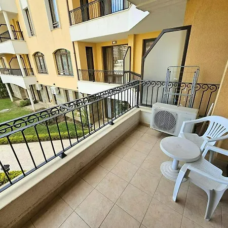 Apartment George - 3 Pools, 2 Bedrooms & 2 Bathrooms Sunny Beach