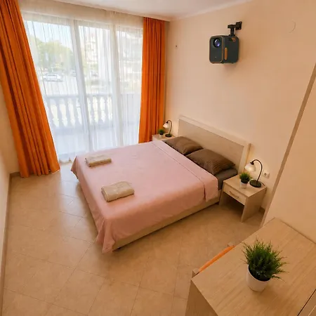 Apartment George - 3 Pools, 2 Bedrooms & 2 Bathrooms *