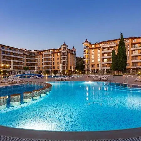 George - 3 Pools, 2 Bedrooms & 2 Bathrooms Sunny Beach